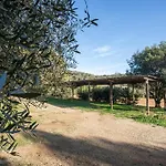 Clementina-agriturismo La Valentina *